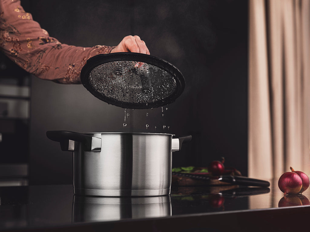 GARNEK NIERDZEWNY CHEF 16CM 1,8L Z/P MG
