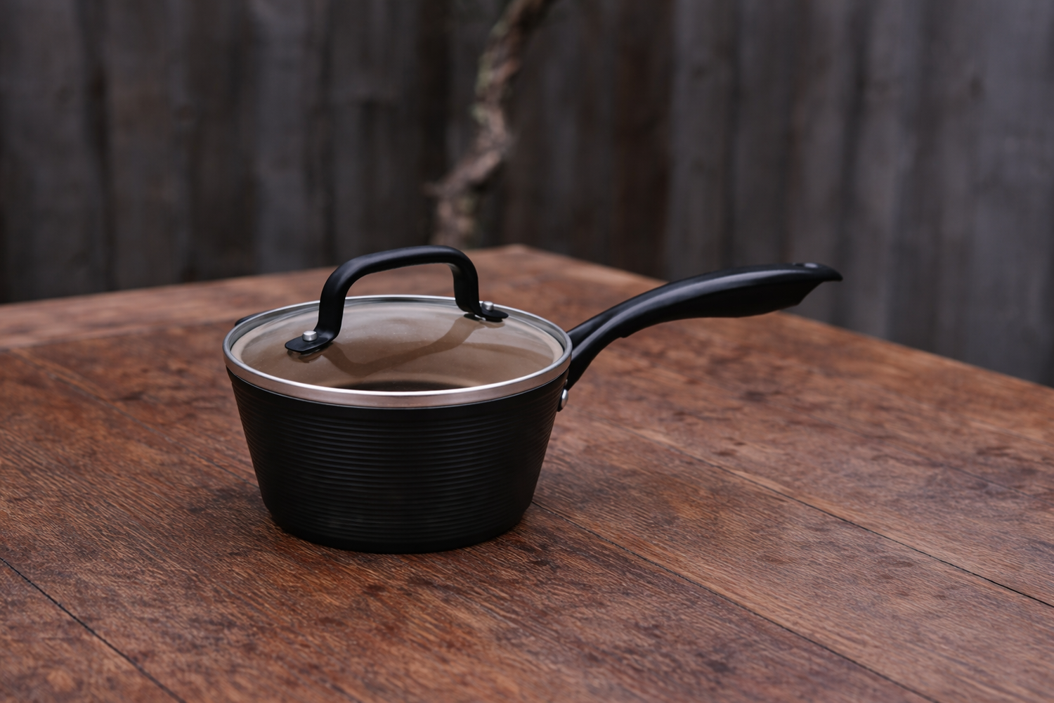 Rondel aluminiowy Carina Black by Mateusz Gessler 16 cm 1l