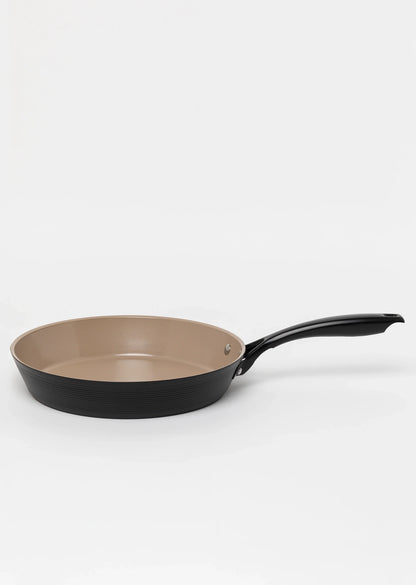 Zestaw 4 elementowy komplet garnków i patleni Florina Carina Black by Mateusz Gessler czarny| aluminum | powłoka ceramiczna | wszystkie typy kuchenek | do piekarnika