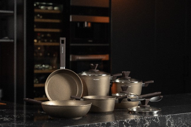 Zestaw 4 elementowy komplet garnków Florina Aston szampański | aluminum | powłoka non-stick| wszystkie typy kuchenek